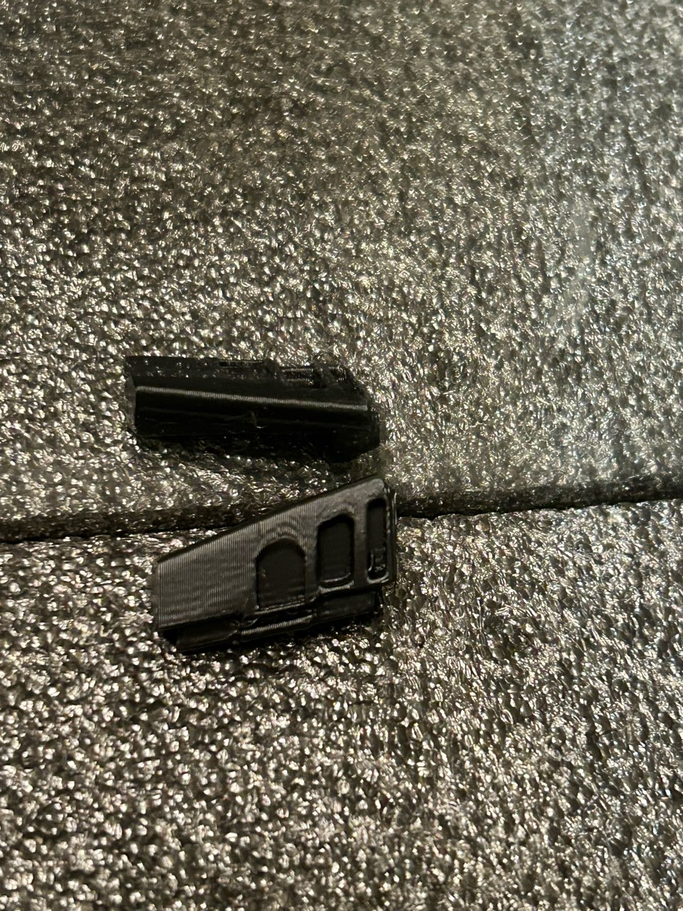 (+2rd) Glock 44 g44 22lr Magazine Follower - Image 2