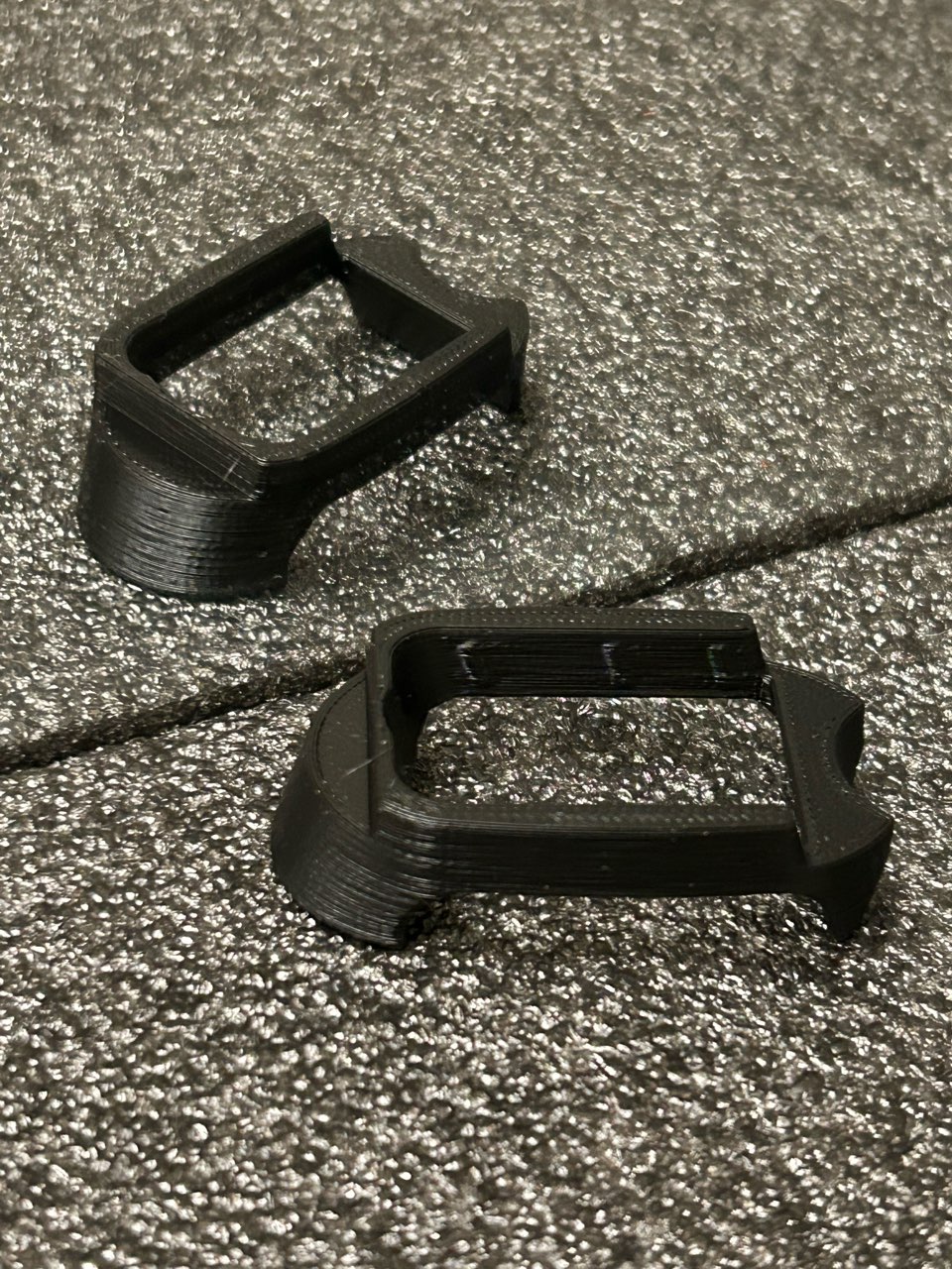 HK P2000 Magazine Sleeve Spacer Adapter for P30 / VP9 Magazines 9mm/.40/.357