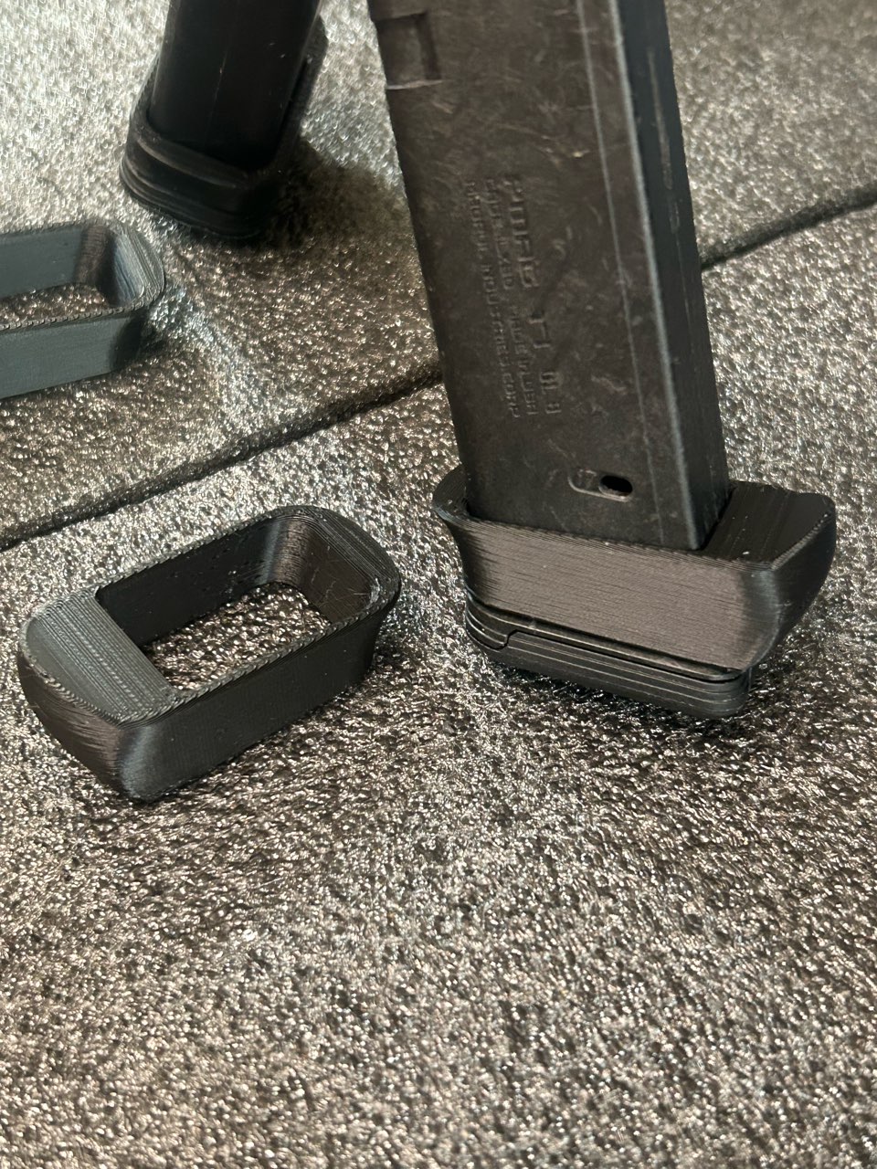 Magazine Sleeve Spacer Adapter For Glock G17 magazine to Glock G26 - Image 2