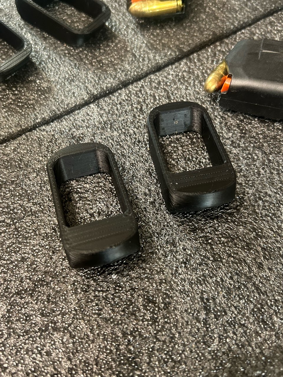 Magazine Sleeve Spacer Adapter For Glock G17 magazine to Glock G26 - Image 3