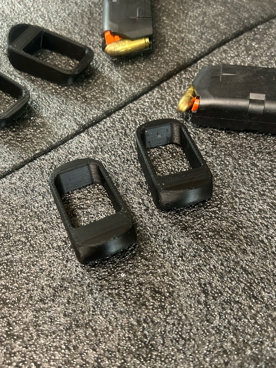 Magazine Sleeve Spacer Adapter For Glock G17 magazine to Glock G26 - Image 4