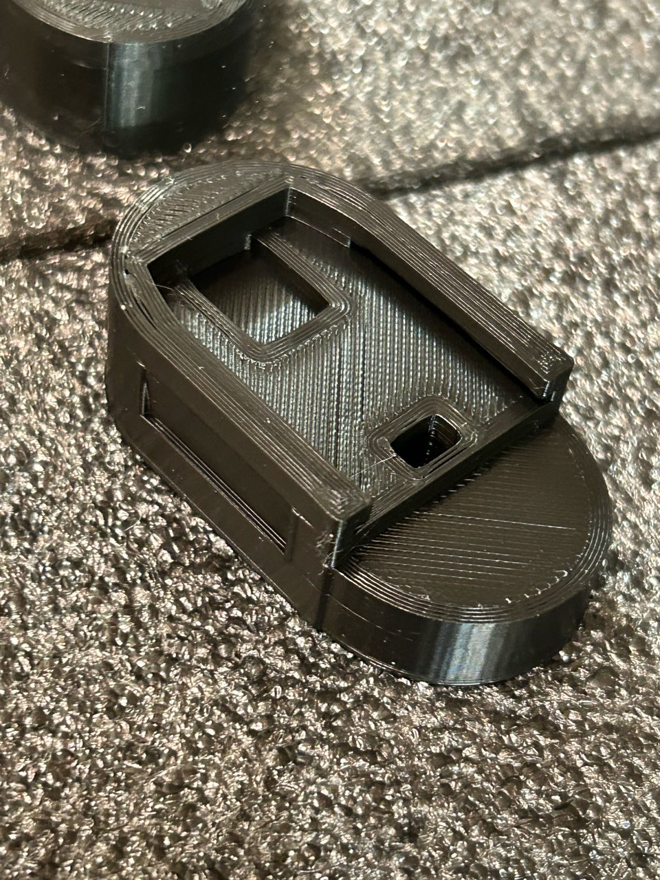 S&W M&P M2.0 Magazine Grip Pinky Extension - Image 2